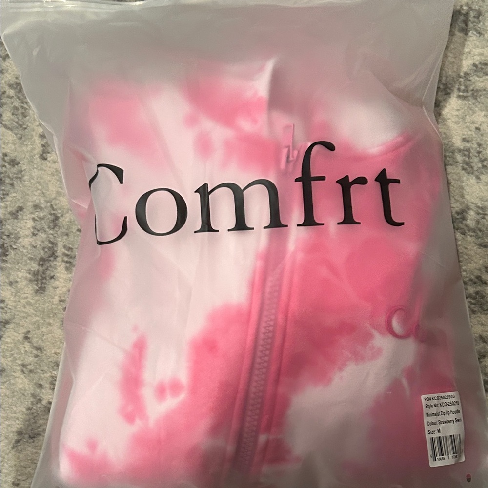 New in package Comfrt hoodie